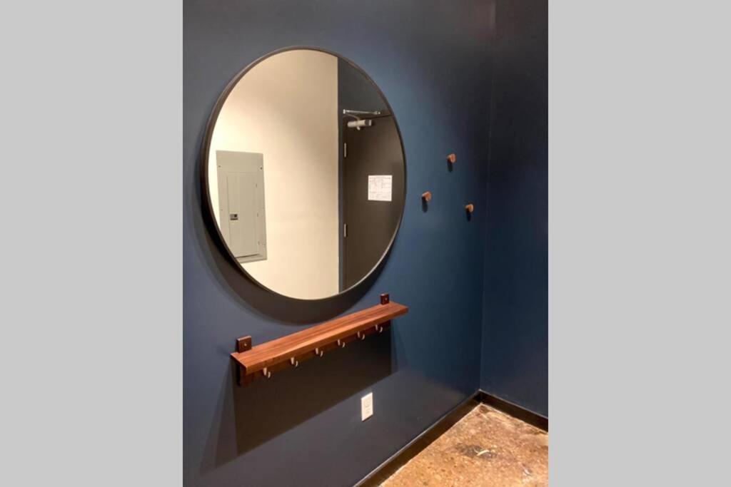 3E-*New* Apartment -5 Min From Downtown, Sleeps 4 Pittsburgh Luaran gambar